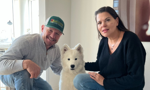 Dog trainers Sarah and Steve in Manhattan New York