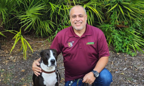 Dog Trainer Orlando Rivera in Vero Beach